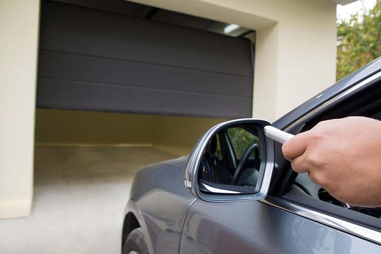 Pose de Porte de Garage Besançon